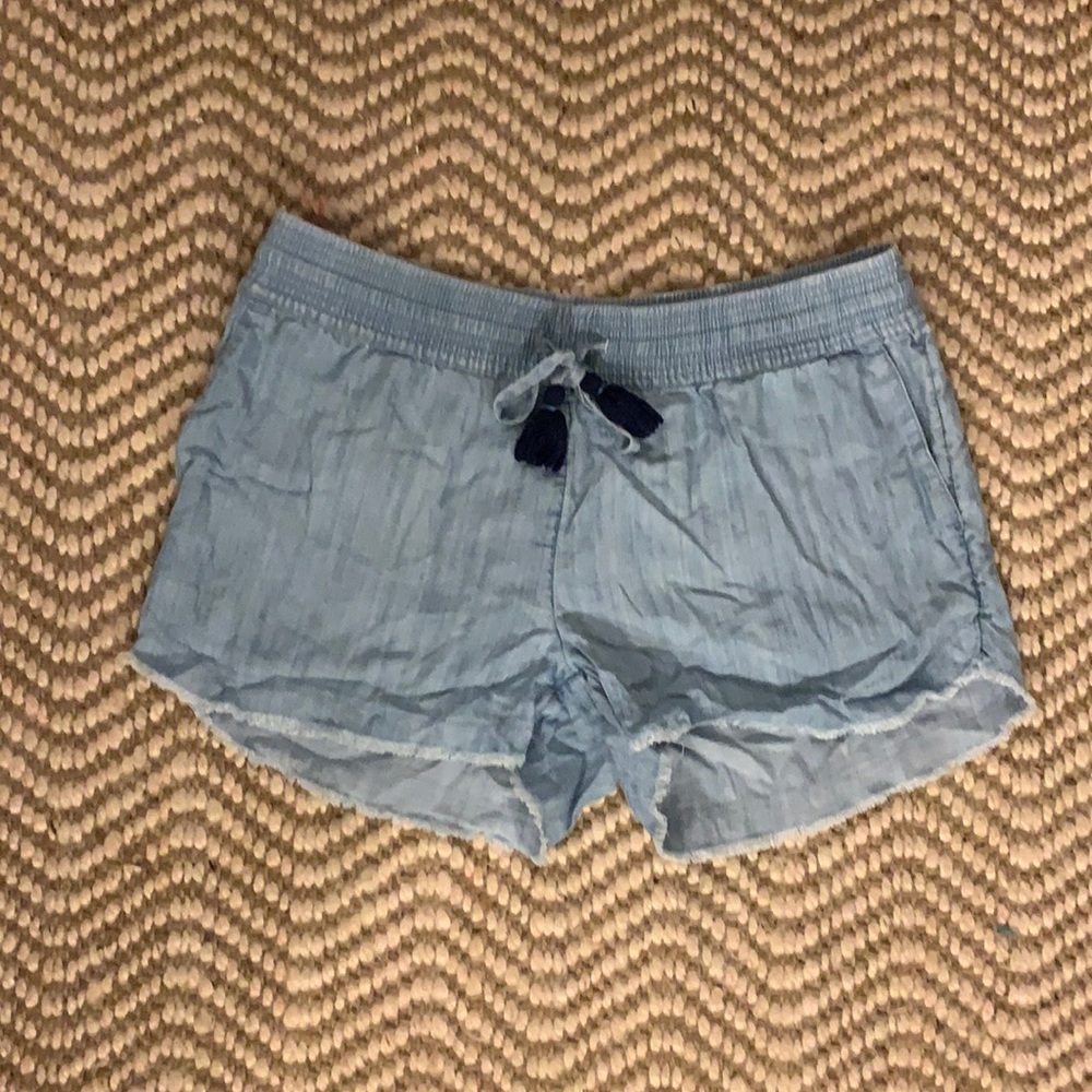 Vineyard Vines tencel blue drawstring shorts